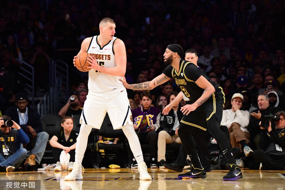 在现代足球 在现代足球