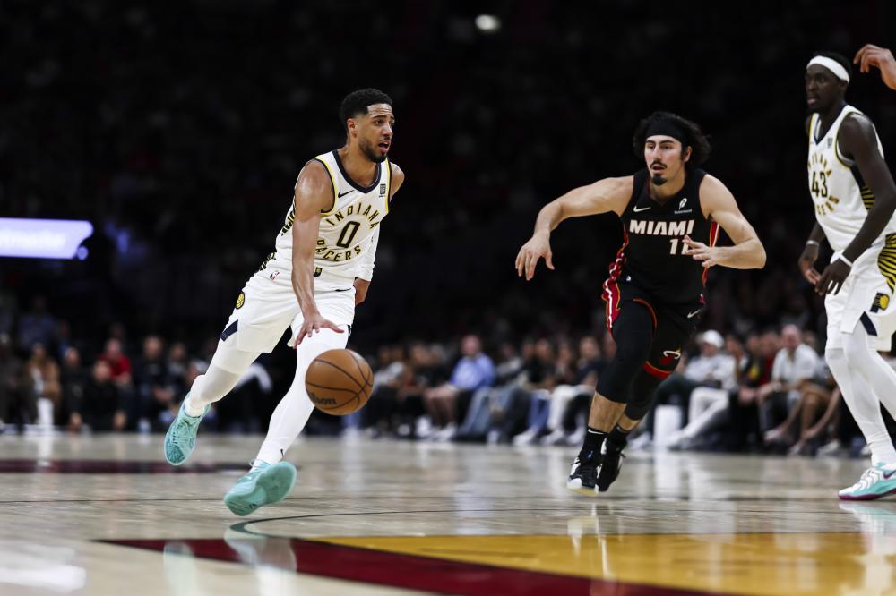 解巴黎与皇 解巴黎与皇