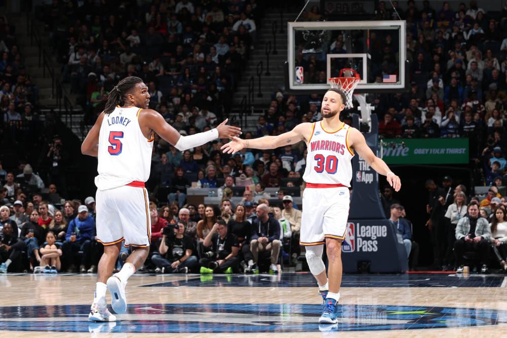 充满悬念与 充满悬念与